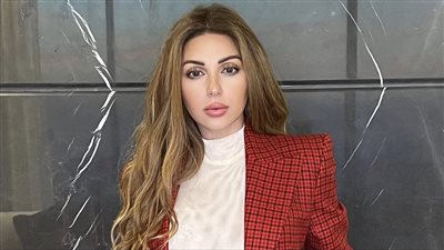 بإطلالة كلاسيكية.. ميريام فارس تتألق بأحدث ظهور لها 