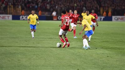 تدريبات استشفائية لظهير الأهلي الطائر قبل مواجهة صن داونز