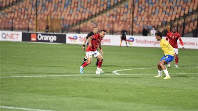 موسيماني يدرس إراحة نجم الأهلي أمام صن داونز