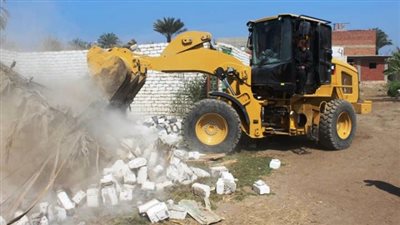 إزالة 364 حالة تعدٍ بناء مخالف على الأراضي الزراعية وأملاك الدولة ببني سويف