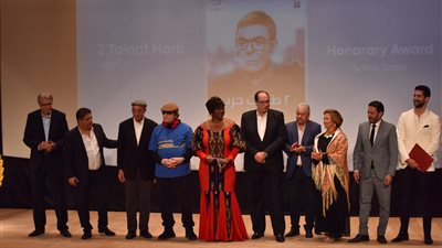 مهرجان الأقصر للسينما الأفريقية يعلن جوائزه.. سمير صبري أفضل ممثل ومصر تحصد 3 جوائز والفيلم التونسي 