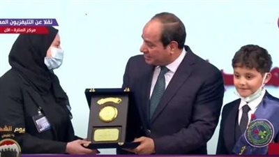 زوجة الشهيد حسين الجزار تكشف  تفاصيل حوارها مع 