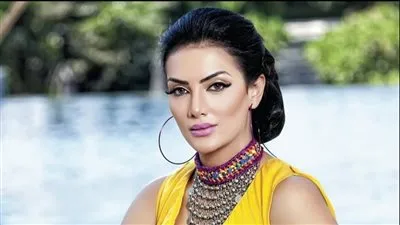 حورية فرغلي تكشف حقيقة شائعة خلافها مع فيفي عبده وروبي