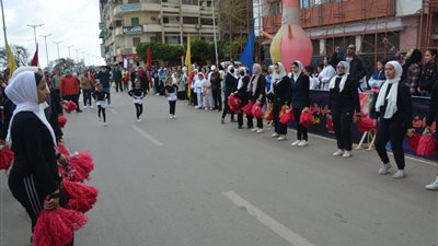 صور.. محافظ القليوبية يشهد احتفالية الشباب والرياضة باليوم العالمي للمرأة