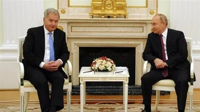 رئيس فنلندا يناقش مع بوتين الوضع في أوكرانيا