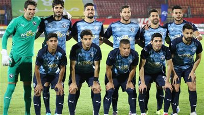 ترتيب مجموعتي بيراميدز والمصري في كأس الكونفدرالية الإفريقية 2022