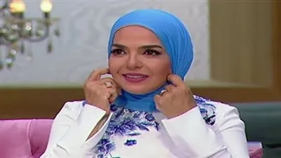 نجل منى عبد الغني يكشف تطورات حالتها الصحية بعد الحادث