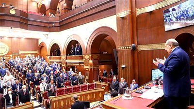 وزير المجالس النيابية وأعضاء مجلس الشيوخ ينعون عبد الحي عبيد 