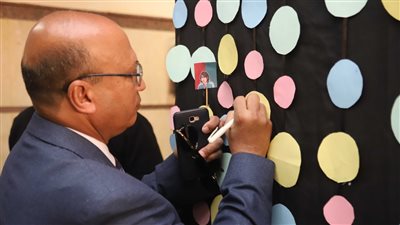 افتتاح المعرض الفني واليوم الترفيهي لطلاب العلاج الطبيعي بجامعة جنوب الوادي