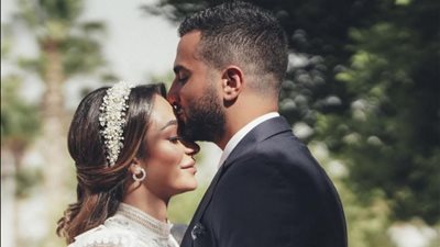 انفصال محمد الشرنوبي عن زوجته رندا رياض 