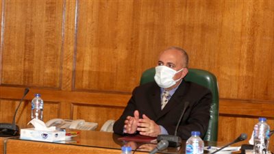 وزير الري يؤكد استمرار حالة الاستنفار للتعامل مع الأمطار الغزيرة والسيول