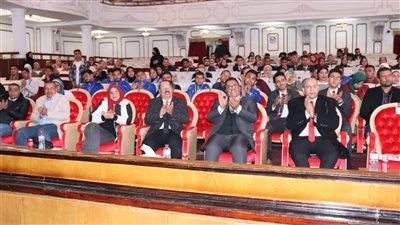 انطلاق برنامج قادة الجمهورية الجديدة الذى نظمه معهد إعداد القادة لطلاب وسط الصعيد