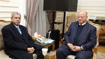 محافظ القاهرة: إقامة 10 معارض للسلع الغذائية ومستلزمات الأسرة 