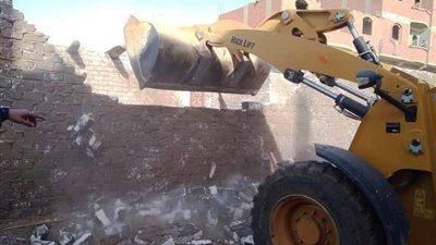 خلال 9 أيام.. إزالة 532 حالة تعد على أملاك الدولة والأراضي الزراعية بسوهاج