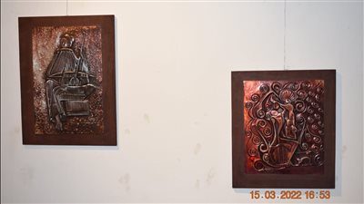 افتتاح معرض للفنون التشكيلية بعنوان 