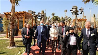 بتكلفة 4.5 مليون جنيه.. محافظ القاهرة يفتتح حديقة قنديل أم هاشم بالسيدة زينب