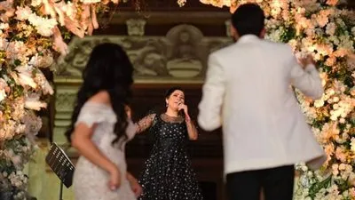 شيرين عبد الوهاب تحقق حلم أحد المعجبين وتعود للأفراح بعد غياب 6 سنوات