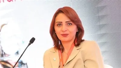 خبيرة: قرارت الحكومة تهدف محاربة الغلاء.. وأسواق المال تُتوج القرارات