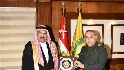 رئيس مجلس القبائل والعائلات المصرية يلتقي مدير أكاديمية ناصر العسكرية 