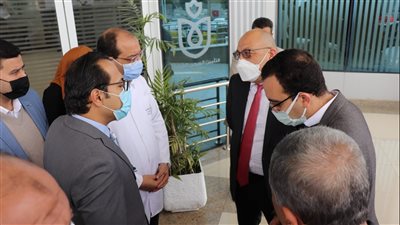 سفير الفلبين يزور منشآت هيئة الرعاية الصحية بالإسماعيلية (صور)