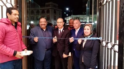 إفتتاح معرض فنى 