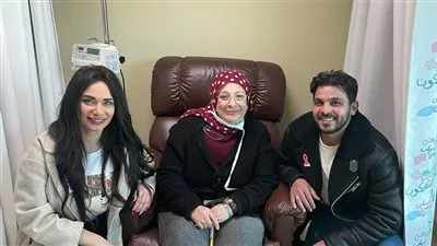 محمد رشاد وخطيبته يحتفلان مع محاربات بهية 