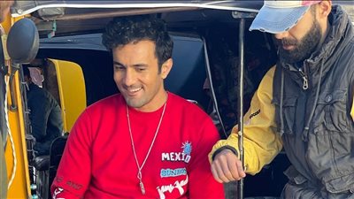 حسني شتا يروج لدوره في مسلسل 