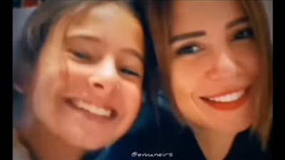  إيمان العاصي تغازل ابنتها في أحدث ظهور لها