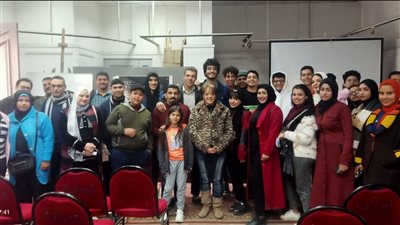 الديكور السينمائي بورشة فنون السينما بقصر ثقافة الزقازيق