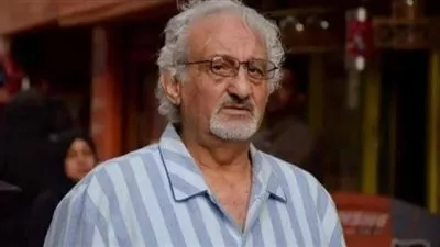 عمرو محمود ياسين ينعى الراحل أحمد حلاوة