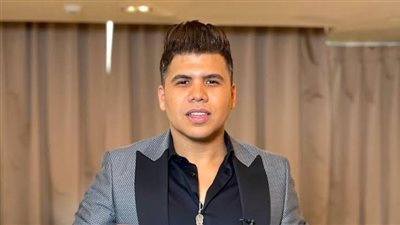 عمر كمال تريند جوجل بعد إعلان استعداده إنتاج تسجيلات صوتية لمقرئي القرآن