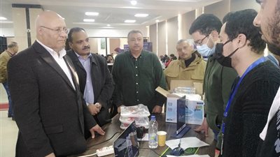 هاكاثون جامعة بنها يواصل فعالياته بمشاركة فرق طلابية من 25 جامعة مصرية	