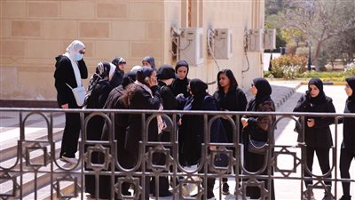 عائلة أحمد حلاوة تنهار بالبكاء أثناء تشييع الجثمان