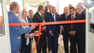  رئيس جهاز القاهرة الجديدة يشارك فى افتتاح مركز غسيل كُلوى بالمجّان