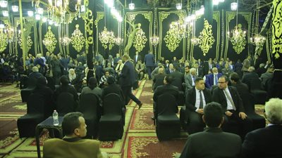 ختام عزاء الراحل رجائي عطية نقيب المحامين بالدعاء (فيديو)