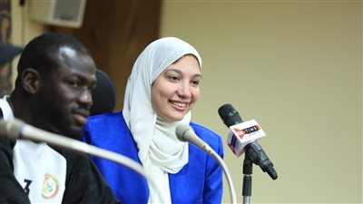 حوار| مترجمة مدرب السنغال في مباراة مصر تكشف سر إجادة الفرنسية وطموحاتها في الفترة المقبلة