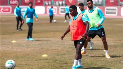  «ميكيسوني» ينتظم في تدريبات الأهلي الجماعية