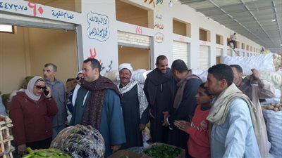 محافظ الجيزة: سوق حضاري بأطفيح للباعة الجائلين 