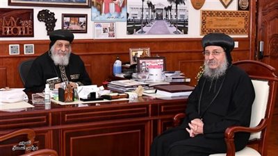 البابا تواضروس يستقبل الأسقف العام لإسنا وأرمنت