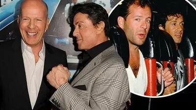 سيلفستر ستالون يدعم بروس ويليس بعد الكشف عن حالته المرضية