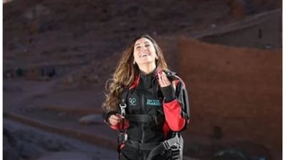 دينا الشربيني تشوق جمهورها لحلقتها في برنامج 