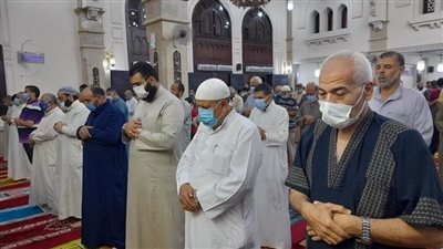 «دايت رباني وعلاج للمفاصل».. 4 فوائد لصلاة التراويح في شهر رمضان
