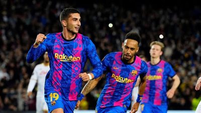 تشافي يُعلن تشكيل برشلونة ضد آينتراخت فرانفكورت في اليوروباليج