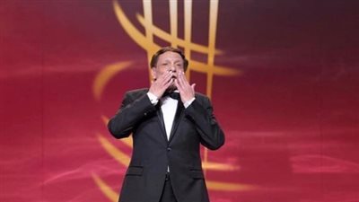 بهذه الطريقة.. عادل إمام يهنئ جمهوره بمناسبة شهر رمضان