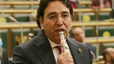 اقتراح برلماني بالاعتماد على الكابلات الضوئية بدلا من النحاسية في مجال الاتصالات