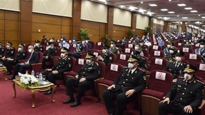 أكاديمية الشرطة تنظم احتفالًا بمناسبة تخريج الدورتين التدريبيتين
