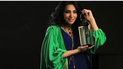 بإطلالة مميزة.. ميرهان حسين تتألق في أحدث جلسة تصوير لها