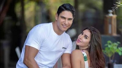 بعد حذف صورها معه.. ياسمين صبرى تؤكد انفصالها عن رجل الأعمال أحمد أبو هشيمة