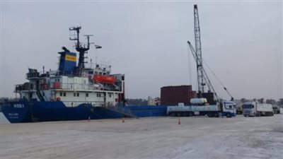 تفريغ 2361 طن رخام وتداول 18 سفينه بموانئ بورسعيد