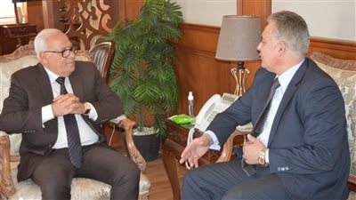 محافظ بورسعيد يستقبل رئيس محكمة بورسعيد